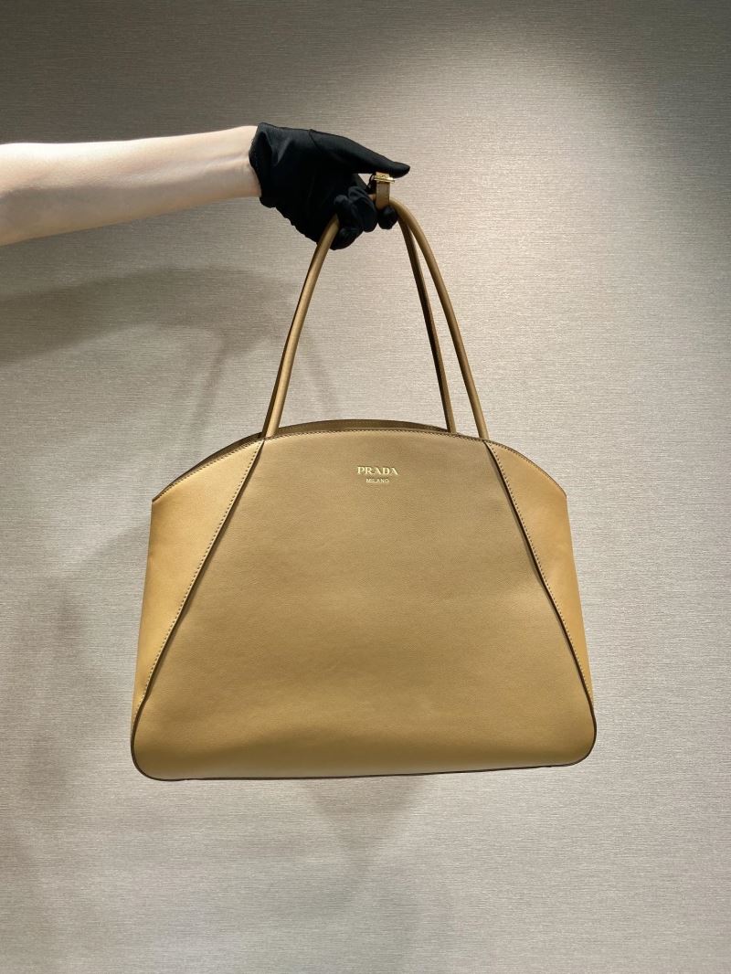 Pra*a top handle bags
